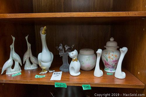 Lot #0431 (1 of 10)