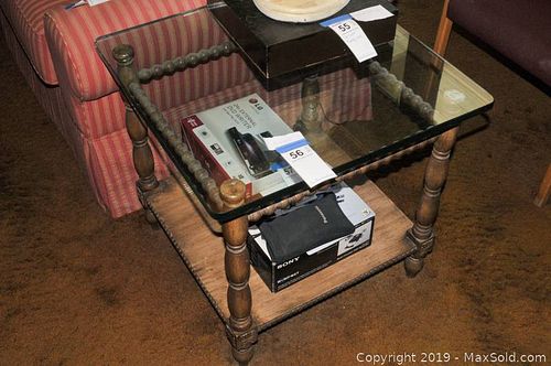 Lot #0056 (1 of 7)