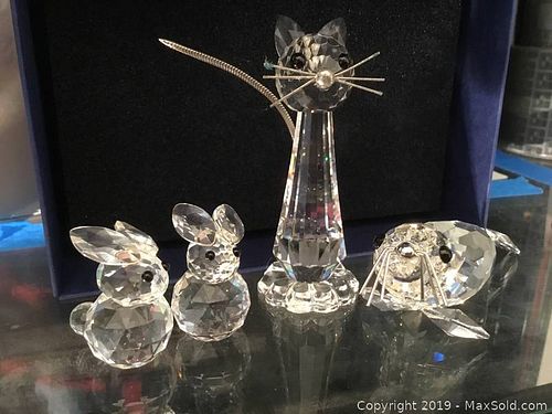 Lot #0825 (1 of 10)