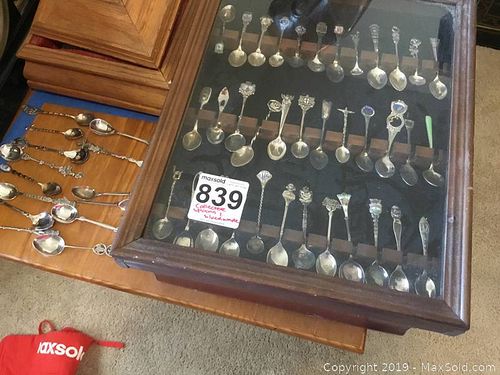 Lot #0839 (1 of 10)