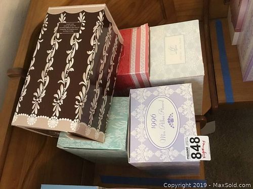 Lot #0848 (1 of 7)