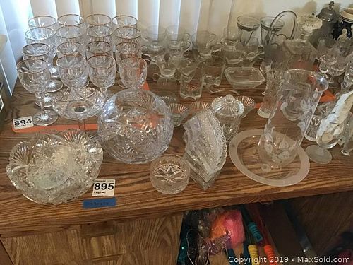Lot #0895 (1 of 21)