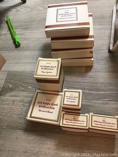 Lot #0906 (1 of 21)
