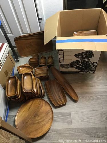 Lot #0914 (1 of 13)