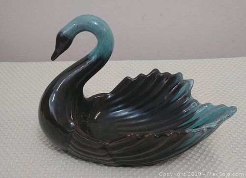 Lot #0075 (1 of 4)