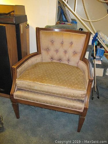 Lot #0651 (1 of 16)
