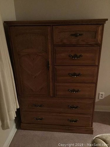 Lot #0023 (1 of 1)