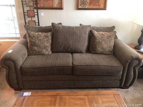 Lot #0850 (1 of 6)