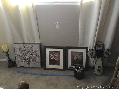 Lot #0924 (1 of 10)
