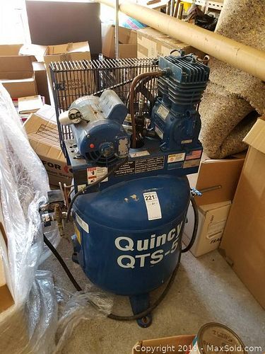 Lot #0221 (1 of 13)