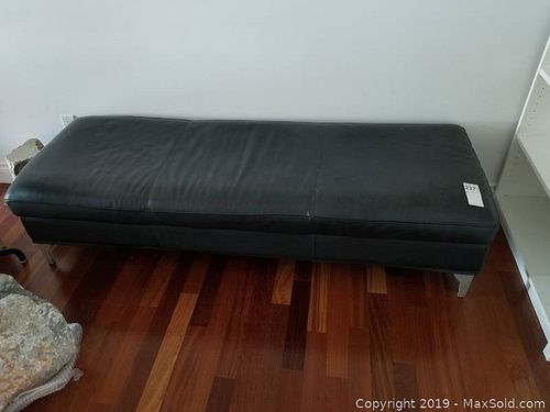 Lot #0237 (1 of 8)
