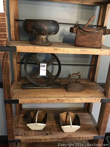 Lot #0248 (1 of 12)