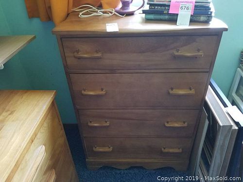 Lot #0675 (1 of 6)