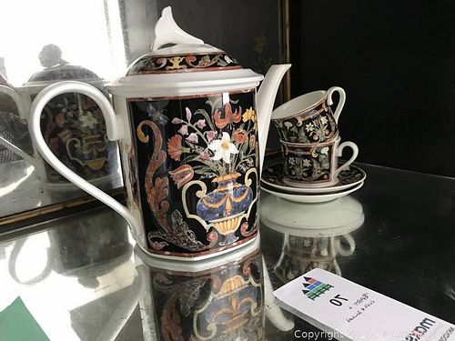 Lot #0070 (1 of 10)