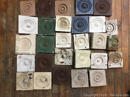 Lot #0074 (1 of 5)