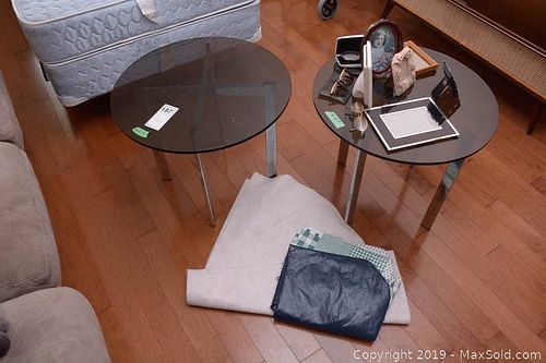 Lot #0187 (1 of 7)