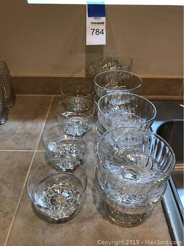 Lot #0784 (1 of 4)