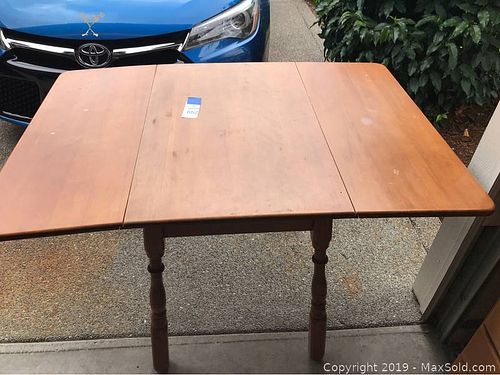 Lot #0852 (1 of 5)