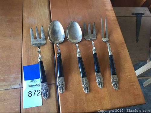 Lot #0872 (1 of 9)