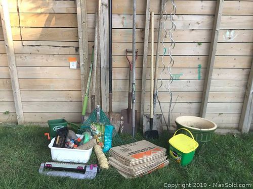 Lot #0012 (1 of 7)