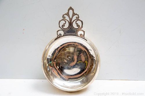 Lot #0090 (1 of 6)