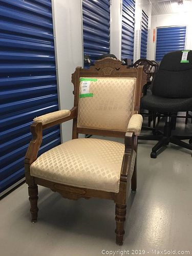 Lot #0005 (1 of 6)