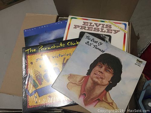 Lot #0030 (1 of 3)