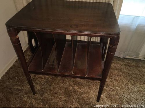 Lot #0020 (1 of 8)