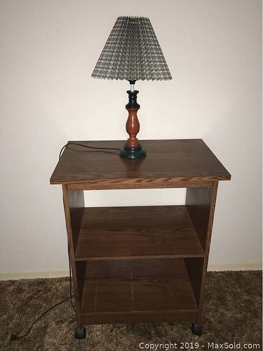 Lot #0027 (1 of 7)