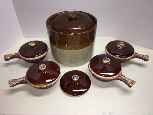 Lot #0196 (1 of 9)