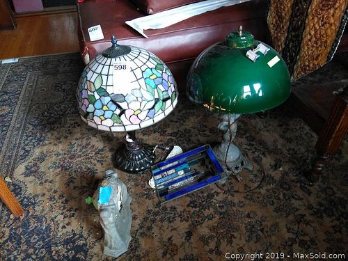 Lot #0598 (1 of 7)