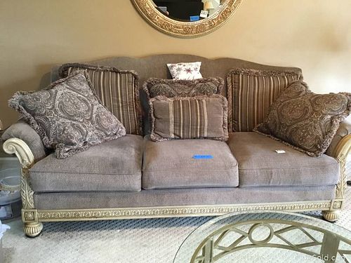 Lot #0266 (1 of 7)