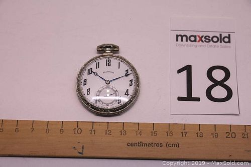 Lot #0018 (1 of 6)