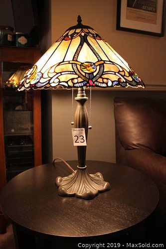Lot #0023 (1 of 4)