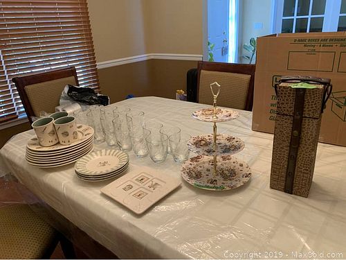 Lot #0378 (1 of 18)