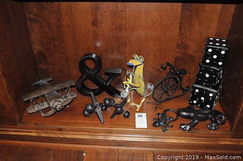 Lot #0026 (1 of 5)