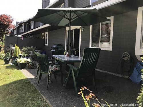 Lot #0349 (1 of 11)
