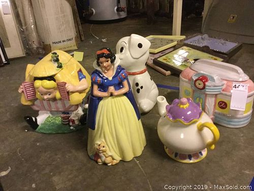 Lot #0447 (1 of 7)