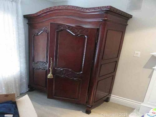 Lot #0527 (1 of 15)