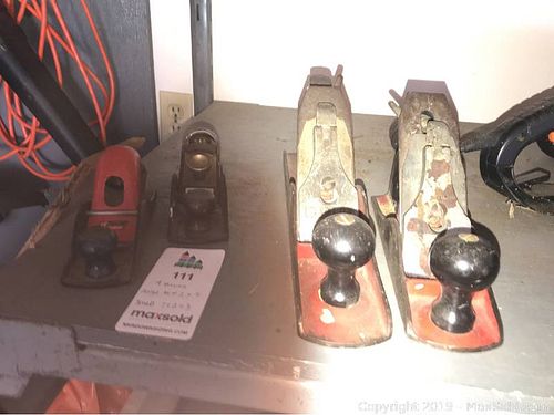 Lot #0111 (1 of 6)