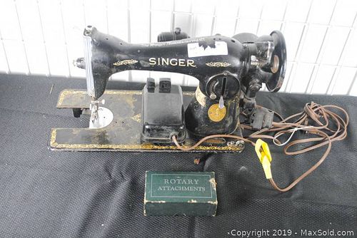 Lot #0032 (1 of 6)