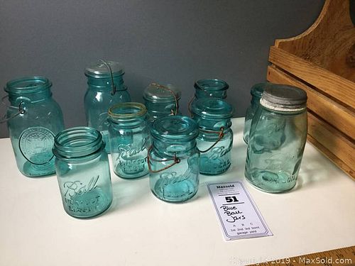 Lot #0051 (1 of 7)
