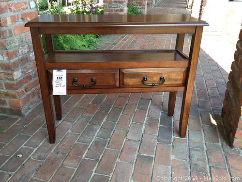 Lot #0112 (1 of 10)