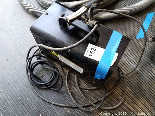 Lot #0152 (1 of 5)