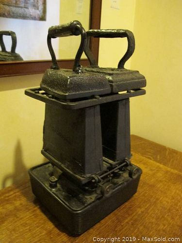Lot #0191 (1 of 8)