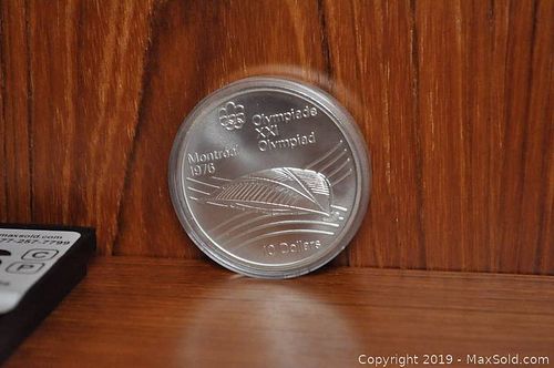 Lot #0717 (1 of 5)