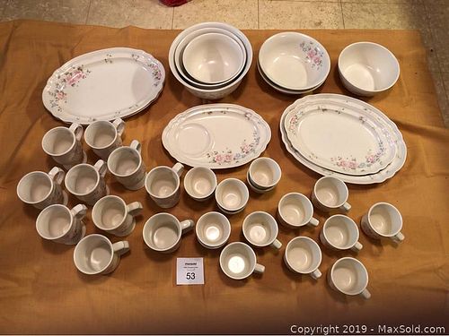 Lot #0053 (1 of 3)