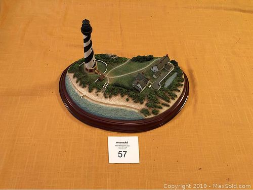 Lot #0057 (1 of 3)