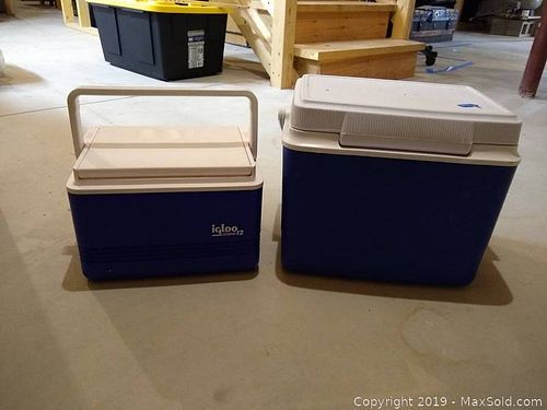 Lot #0018 (1 of 6)