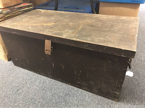 Lot #0138 (1 of 7)